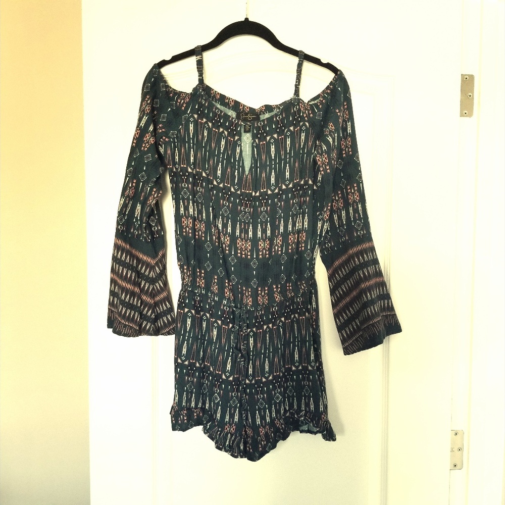 Jessica Simpson Long-Sleeve Boho Romper